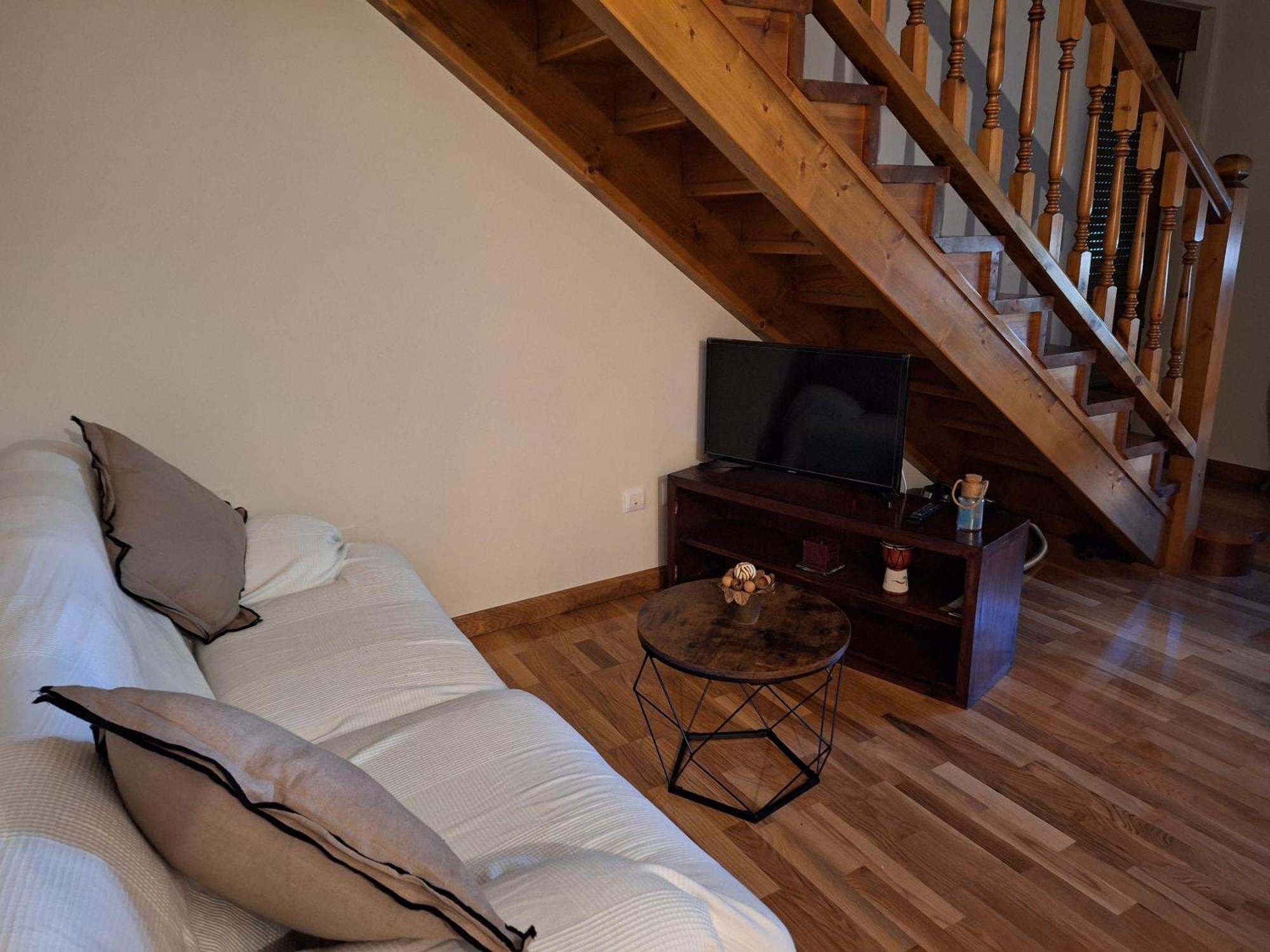 Entre Potes Y Picos Con Wifi Y Garaje Apartment Turieno Bagian luar foto