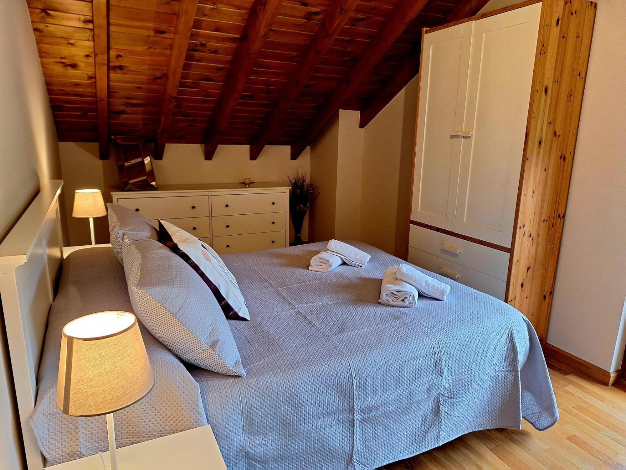 Entre Potes Y Picos Con Wifi Y Garaje Apartment Turieno Bagian luar foto